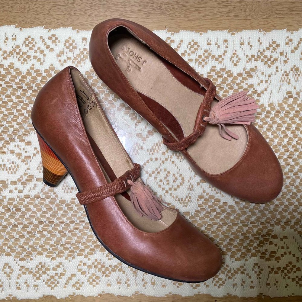 Uniquely designed  J Shoes - Cone Heel - Leather Lined - Size 9.5 US